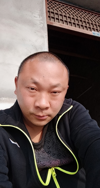 马克的第一张照片--漳州上门女婿服务网